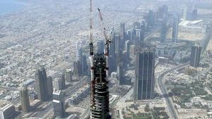 Mengintip Pembangunan Burj Khalifa hingga Patung Liberty
