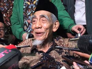 Sosok Mbah Moen di Mata PWNU Jabar: Beliau Sosok yang Komplet