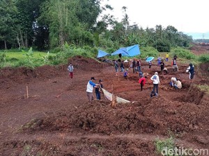 Situs Desa Kuno Pra-Majapahit Ada di Badan Jalan Tol Pandaan-Malang
