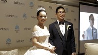 Yuanita langsung diminta menjelaskan alasan menikah di kapal pesiar itu. Diakuinya, dia butuh waktu berminggu-minggu untuk merealisasikan pernikahan tersebut. (Ludi/detikHOT)