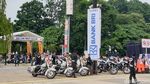 Momen Anies Bonceng Anak Naik Moge