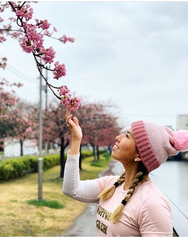 “10 malam lainnya tidak dapat diprediksi. Mungkin aku akan bangun, mungkin aku tidak akan bangun. Keresahan mental ini selama 10 hari dalam dua minggu telah membebani saya. Saya tidak bisa pergi dan berolahraga, saya tidak bisa merencanakan apa pun untuk kehidupan sosial, dan saya harus siaga, ujarnya. Foto: Dok. Instagram @mindbodymiko