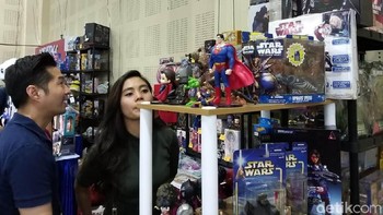 Semakin sore, pameran semakin padat pengunjung. Toys & Comics Fair 2019 masih berlangsung hingga besok, dari pukul 09.00 sampai 22.00 WIB. Foto: detikINET/Rachmatunnisa