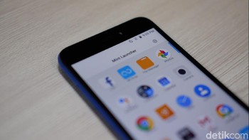 Tampilan Mint Launcher tidak jauh berbeda dengan Android Go polosan. Foto: Adi Fida Rahman/detikINET