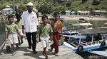 Pelajar SD di Pulau Komodo Antusias Menabung di Bank Apung BRI