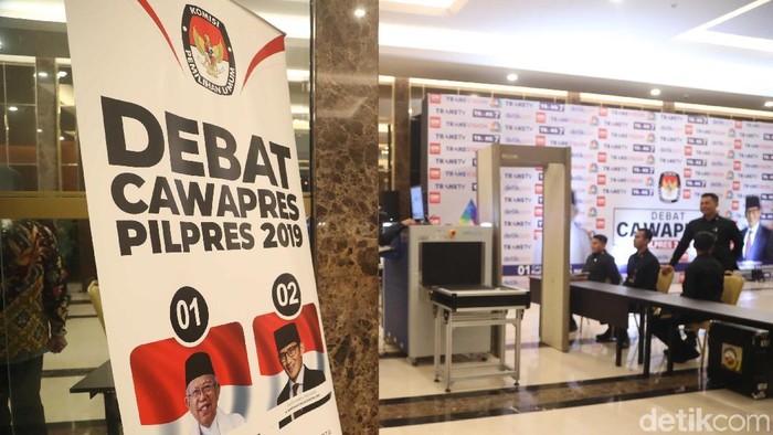 Stunting banyak dibahas oleh kedua peserta debat (Foto: Pradita Utama) Stunting banyak dibahas oleh kedua peserta debat (Foto: Pradita Utama)