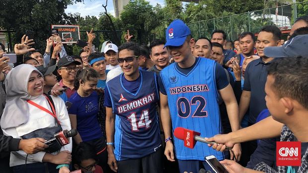 Jelang Debat Cawapres, Sandi Olahraga Bareng AHY