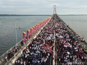 Millenial Road Safety Festival di Suramadu Dinodai Lagu Jokowi Wae