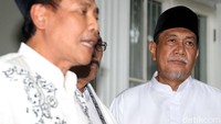 Mantan Wakil Gubernur Jawa Barat Deddy Mizwar saat menyambangi rumah cawapres Maruf Amin.