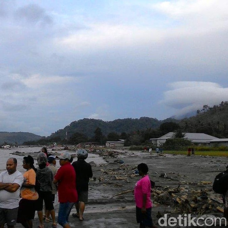 Fakta-fakta Terkini Banjir Bandang di Sentani Fakta-fakta Terkini Banjir Bandang di Sentani