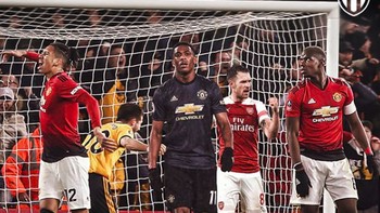 Arsenal dan Wolves membuat luka bagi MU. Foto: istimewa