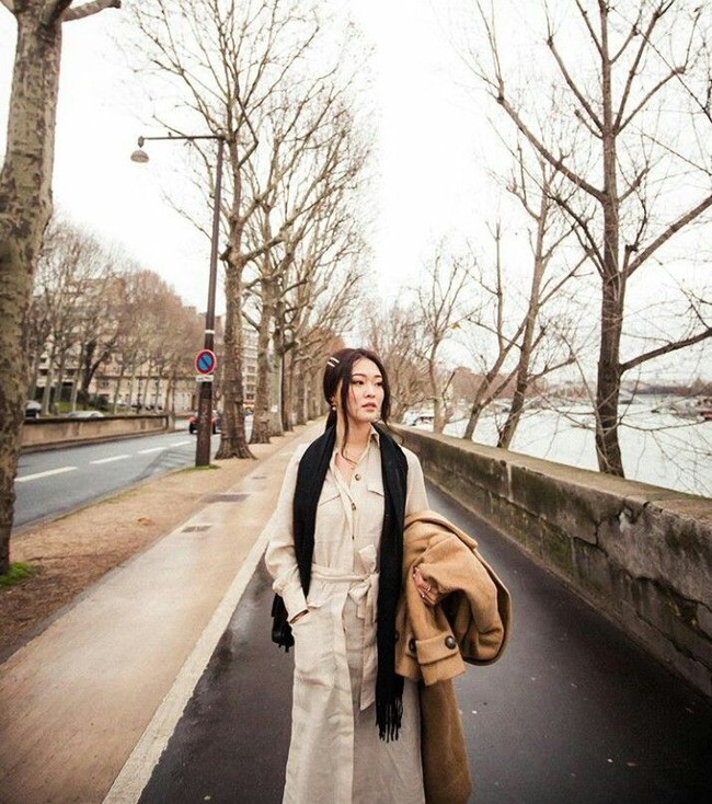 Dalam surat terbukanya itu ia mengungkapkan perasaan sedihnya yang mendalam. Saat pertama kali terjadi, aku merasa takut, dan terhina, tulisnya. (Foto: Instagram/@bellywellyjelly)