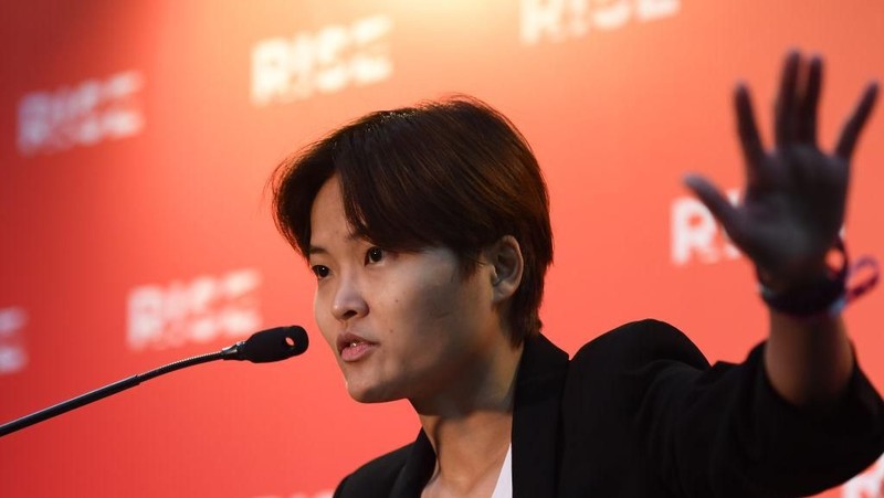 HONG KONG, HONG KONG - JULY 10: In this handout image provided by RISE, Tan Hooi Ling Co-Founder of Grab speaks at a press conference during day one of RISE 2018 at Hong Kong Convention and Exhibition Center on July 10, 2018 in Hong Kong, Hong Kong. RISE is produced by the team behind Web Summit. In 6 short years, Web Summit has become the world's largest tech event with 70,000+ attendees from 170+ countries. People from the world's biggest companies and most exciting startups are at RISE in Hong Kong to share their stories and experiences. They'll be joined by major global media, hundreds of investors and thousands of attendees for three days of legendary networking.  (Photo by RISE via Getty Images)