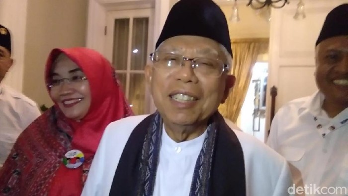 Istri Puji Penampilan Maruf Amin: Tegas dan Tak Gugup Sama Sekali