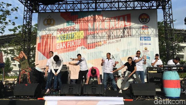 Gandeng Baim Wong, Polri Ajak Milenial Lawan Hoax