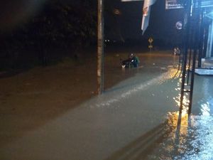 24 Jenazah Korban Banjir Sentani Dibawa ke RS Bhayangkara