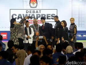 KPU Rapat Evaluasi Debat Cawapres Besok