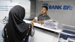 Antusias Warga Pulau Komodo Menabung di Kapal Bahtera Seva II