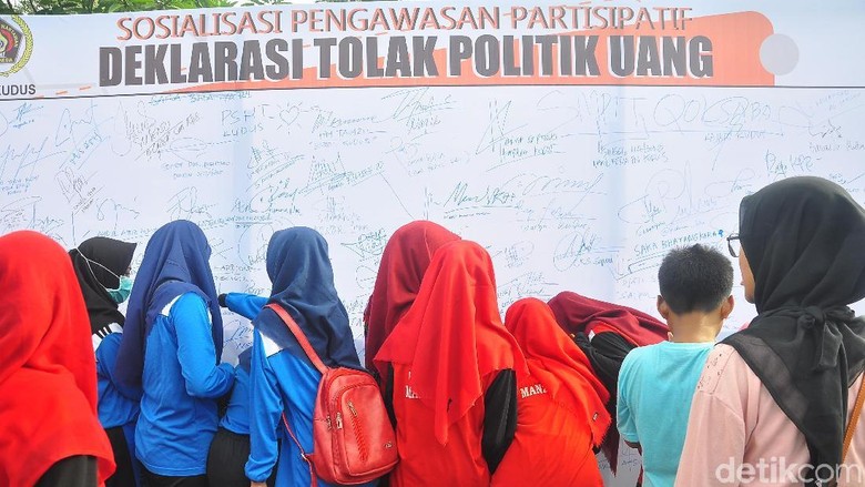 Pemilu Kian Dekat, Bawaslu Kudus Kampanyekan Anti Politik Uang Pemilu Kian Dekat, Bawaslu Kudus Kampanyekan Anti Politik Uang
