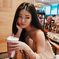 Christabel sendiri punya followers lebih dari 200 ribu. Sebelum menjadi selebgram, nama Christabel telah dikenal sebagai blogger dengan nama Belly Welly Jelly. (Foto: Instagram/@bellywellyjelly)