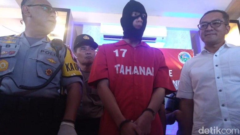 Sabu 1,5 Kg yang Diamankan Polisi Akan Diedarkan di Semarang Sabu 1,5 Kg yang Diamankan Polisi Akan Diedarkan di Semarang