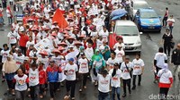 Dalam kegiatan tersebut selain diisi dengan orasi kebangsaan. Kegiatan itu juga diisi dengan musikalisasi puisi, goyang jempol Jokowi, munajat santri dan penghargaan tokoh inspiratif.
