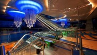 Stasiun Khalid Bin Al Waleed, Uni Arab, memiliki desain fiksi ilmiah masa depan, dengan bentuk-bentuk yang diilhami dari pemandangan dalam laut. Istimewa/interestingengineering.com.