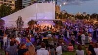 Setiap Februari ada Perth Festival. Ini adalah festival seni pertunjukan yang menampilkan musik klasik, musik kontemporer, tarian, teater, opera, seni visual sampai karya publik berskala besar (jessicawyld/perthfest/Instagram)  