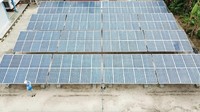 Prinsip kerjanya dengan mengonversikan energi dari sinar matahari menjadi energi listrik menggunakan panel surya dalam jumlah tertentu untuk menyuplai listrik ke rumah pelanggan. Dok. PLN Babel.