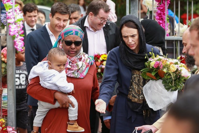 Aksi penembakan terhadap muslim di masjid di Chirstchurch, New Zealand menyisakan duka mendalam. Tak terkecuali bagi Perdana Menteri New Zealand Jacinda Ardern yang baru menjabat selama dua tahun. Foto: Getty Images