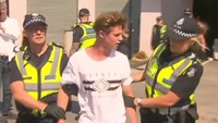 Connolly pun lantas diamankan pihak Kepolisian Victoria. (Foto: Dok. NTV7 News)