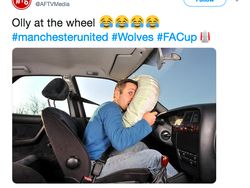 Meme Menyengat MU Disingkirkan Wolves, Mourinho pun Tertawa