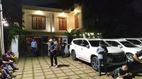Suasana di depan kediaman Prabowo
