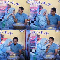 Tampil kompak serba biru, Sandiaga Uno dan Nur Asia melakukan romantisme ala film Aruna dan Lidahnya, di mana mereka saling menyuapi makanan. Foto: Dok. Instagram @nurasiauno