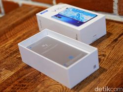 Unboxing Vivo V15 Pro