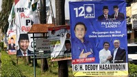 Begini penampakan sejumlah alat peraga kampanye (APK) yang mejeng di kawasan Bekasi, Jawa Barat, Senin (18/3/2019).