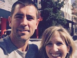 Bos Kesayangan Karyawan Facebook dan Istrinya yang Sederhana