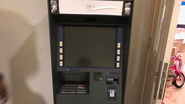 Penampakan Mesin ATM yang Disimpan Ramyadjie Priambodo di Kamarnya