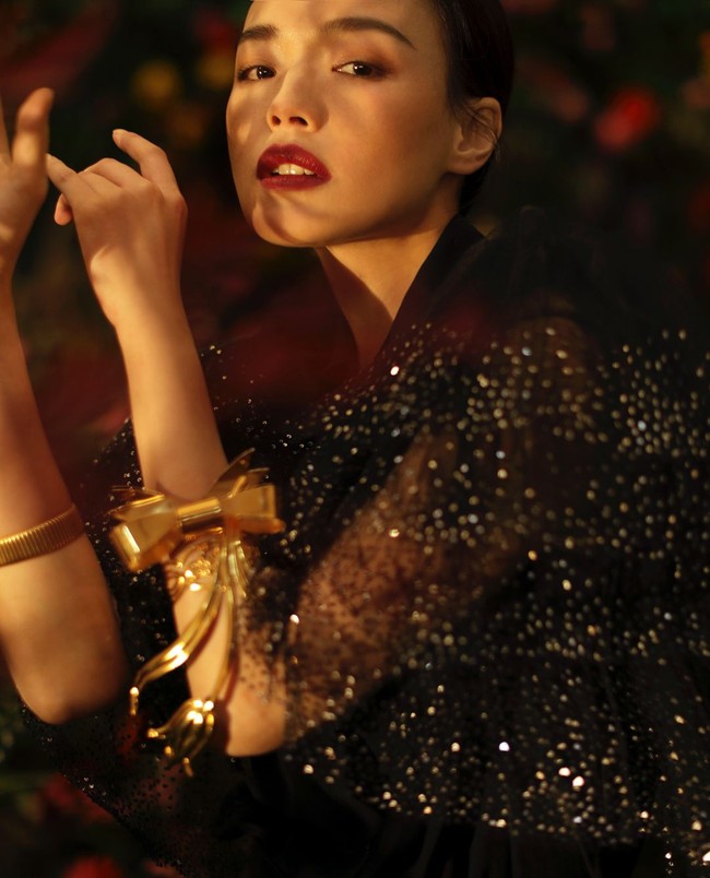 Kepiawaian dalam akting pun membuat salah satu aktris berbayaran termahal itu ditunjuk menjadi juri di Berlin International Film Festival dan Cannes Film Festival. Foto: Instagram @sqwhat