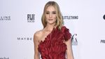 Candice Swanepoel, Rosie Huntington-Whiteley, Raffi hingga Alexandra Mendez