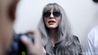 Cynthiara mengaku ditipu salah satu pengembang usai membeli dua unit apartemen. Pool/Ismail/detikFoto.
