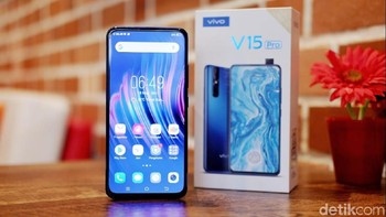 Harga Vivo V15 Pro adalah Rp 5,699 juta, dengan pemesan akan diimingi sejumlah bonus menarik. (Foto: detikINET/Adi Fida Rahman)