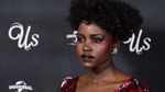 Gaya Chic Lupita Nyongo  dengan Dress Transparan