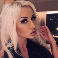 Punya banyak haters tak membuatnya berhenti untuk datang ke klinik bedah plastik. Paulina kembali berencana melakukan operasi plastik hidung agar hidungnya semakin kecil agar mirip Barbie.  Foto: dok. Instagram (@paulinajcandy)