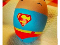 Meme Sindiran buat Superman yang Ingin Serang Egg Boy