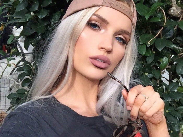 Natalie Boucher bisa beli rumah sendiri di usia 22 tahun. Foto: Instagram @natalieboucher Natalie Boucher bisa beli rumah sendiri di usia 22 tahun. Foto: Instagram @natalieboucher
