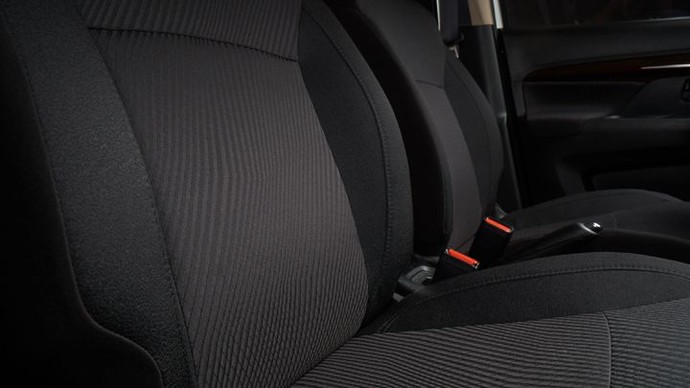 Interior Suzuki Ertiga Serba Hitam