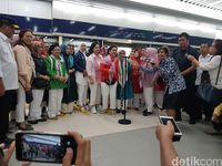 Kesan Iriana Jokowi Jajal MRT Jakarta: Mantap!