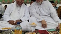 Meski akhirnya minta maaf dan mencabut pernyataan kontroversi tersebut, Ustaz Tengku masih jadi sorotan hingga kini. Foto: Instagram tengkuzulkarnain.id