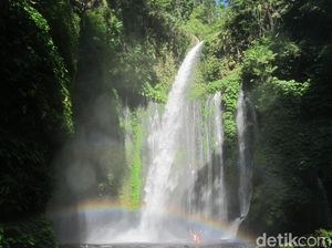 Foto: Keindahan Air Terjun Tiu Kelep yang Memakan Korban